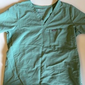 Figs scrub top size medium
